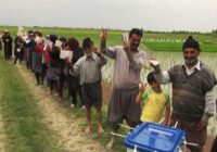 شالیکاران گلستان در اراضی کشاورزی به نامزدهای انتخابات ۱۴۰۰ رای دادند شالیکاران گلستان در اراضی کشاورزی به نامزدهای انتخابات ۱۴۰۰ رای دادند